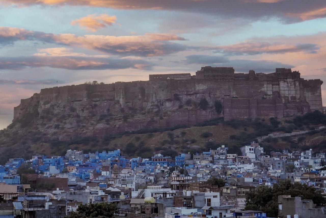 Hinduja Haveli Gulab Sagar Hotell Jodhpur  Eksteriør bilde